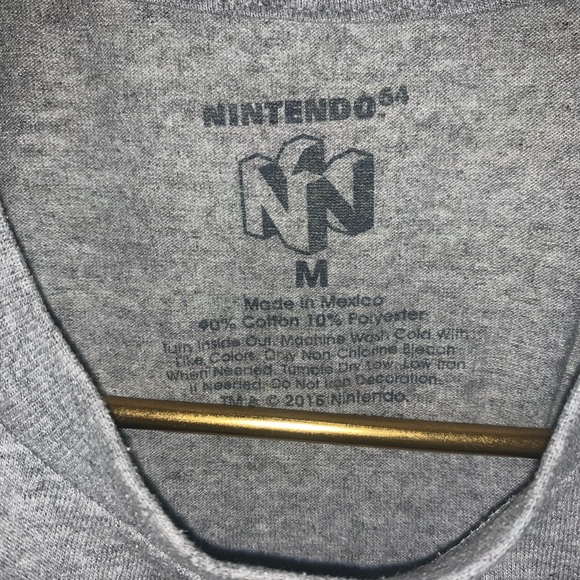 Vintage style Nintendo 64 graphic T-shirt - Picture 2 of 3